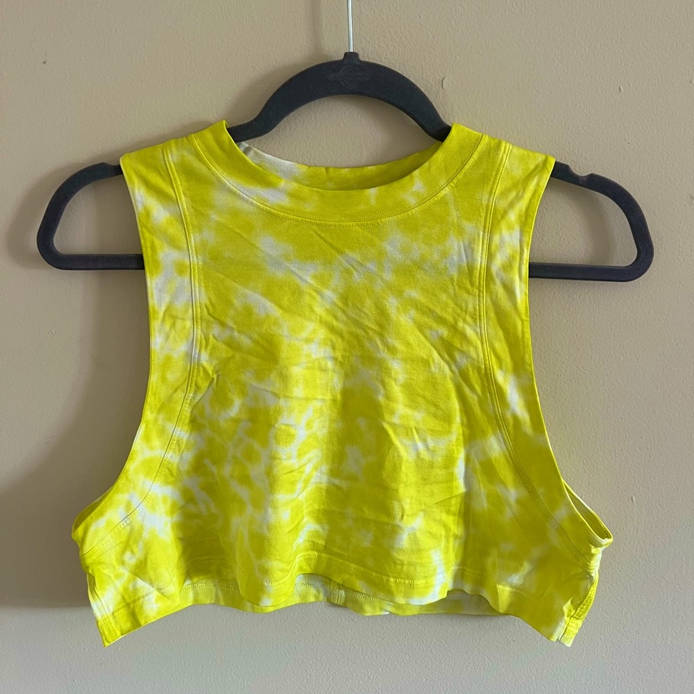 Lululemon Crop Top